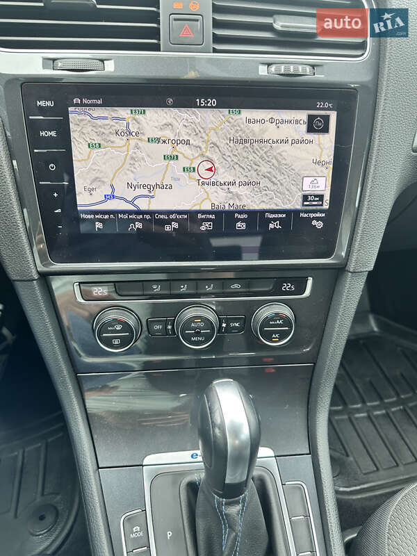 Хетчбек Volkswagen e-Golf 2019 в Іршаві