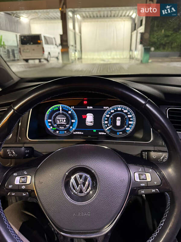 Хетчбек Volkswagen e-Golf 2019 в Харкові