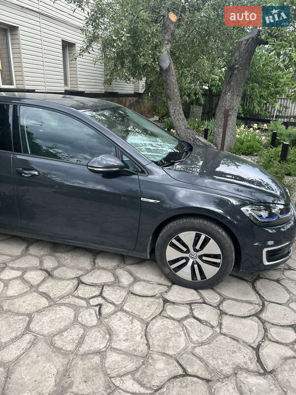 Хетчбек Volkswagen e-Golf 2019 в Харкові