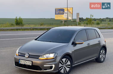 Хэтчбек Volkswagen e-Golf 2015 в Тернополе