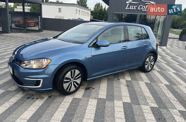Хэтчбек Volkswagen e-Golf 2016 в Львове