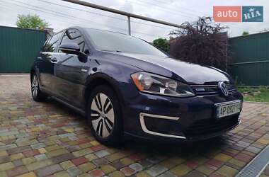 Хетчбек Volkswagen e-Golf 2015 в Запоріжжі