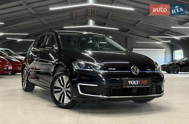 Хэтчбек Volkswagen e-Golf 2018 в Владимире