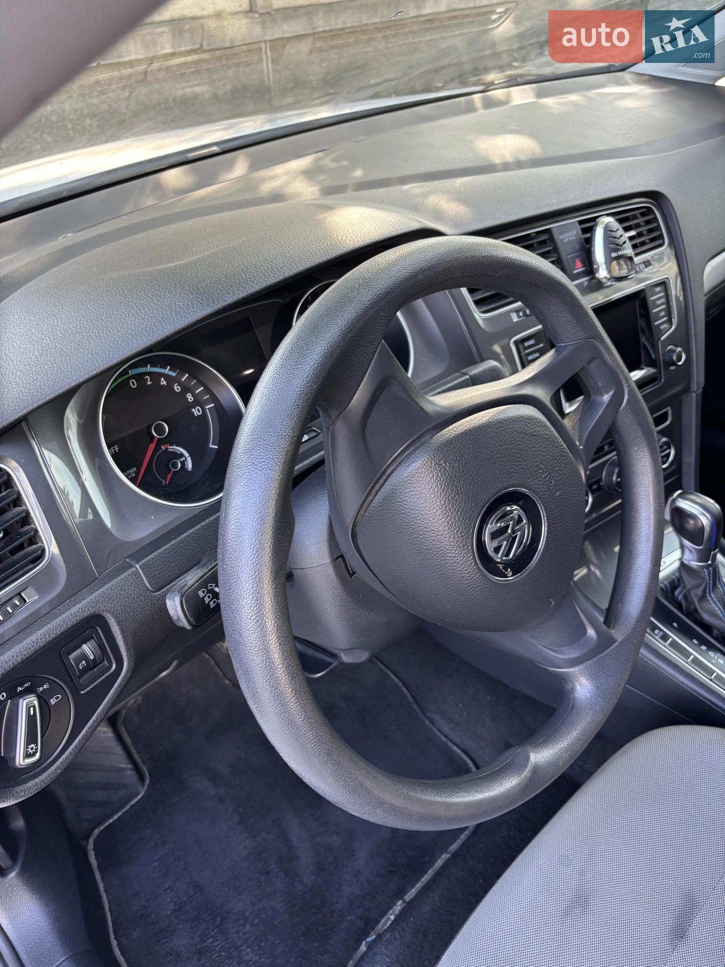 2015 Volkswagen Golf - мініатюра 9