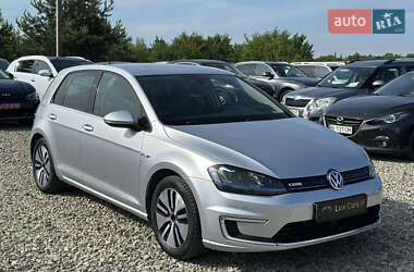 Хэтчбек Volkswagen e-Golf 2015 в Ивано-Франковске