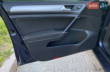 Хетчбек Volkswagen e-Golf 2014 в Вінниці