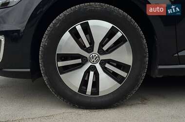 Хетчбек Volkswagen e-Golf 2019 в 
