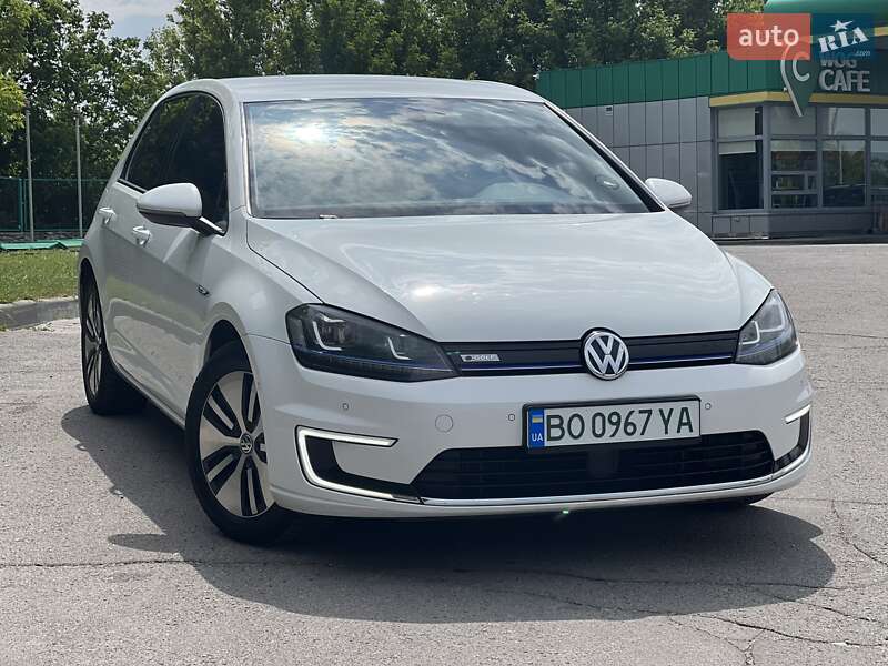 Volkswagen e-Golf 2014