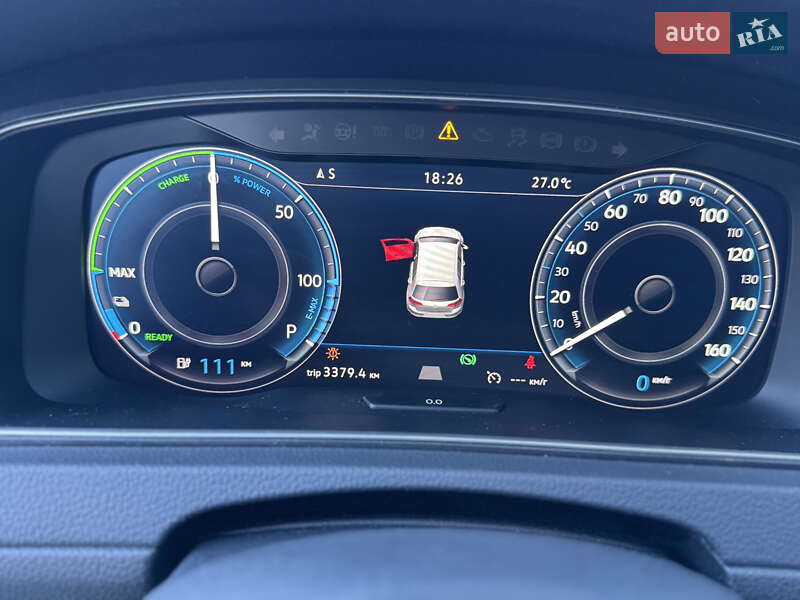 Хетчбек Volkswagen e-Golf 2017 в Рівному