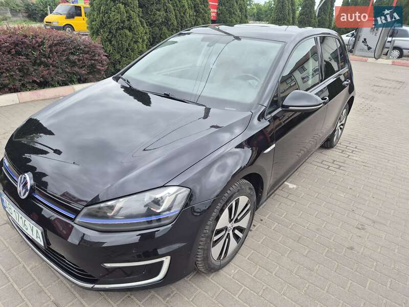 Хетчбек Volkswagen e-Golf 2014 в Вінниці