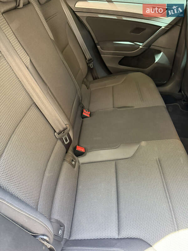 Хэтчбек Volkswagen e-Golf 2020 в Виннице