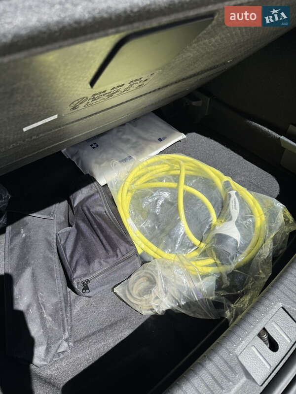 Хэтчбек Volkswagen e-Golf 2020 в Виннице