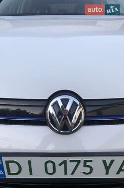 Хетчбек Volkswagen e-Golf 2015 в Кременчуці