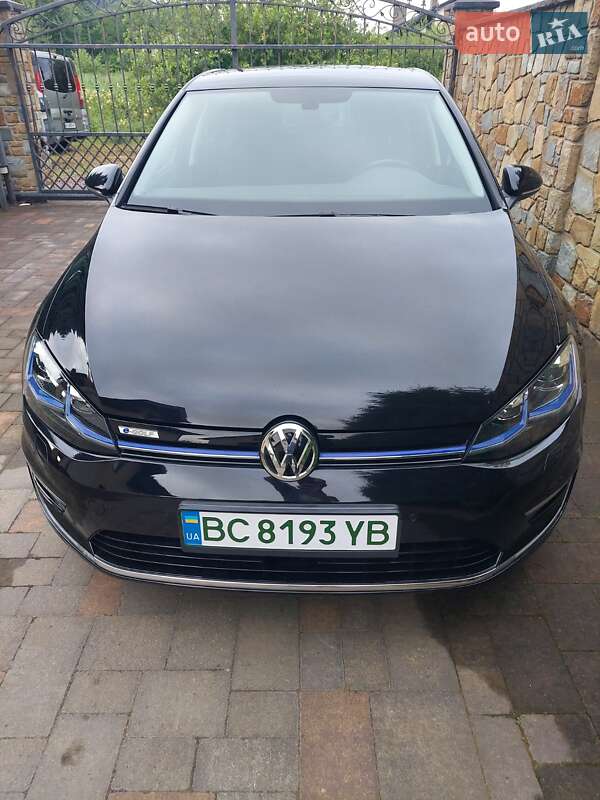 Хетчбек Volkswagen e-Golf 2018 в Львові
