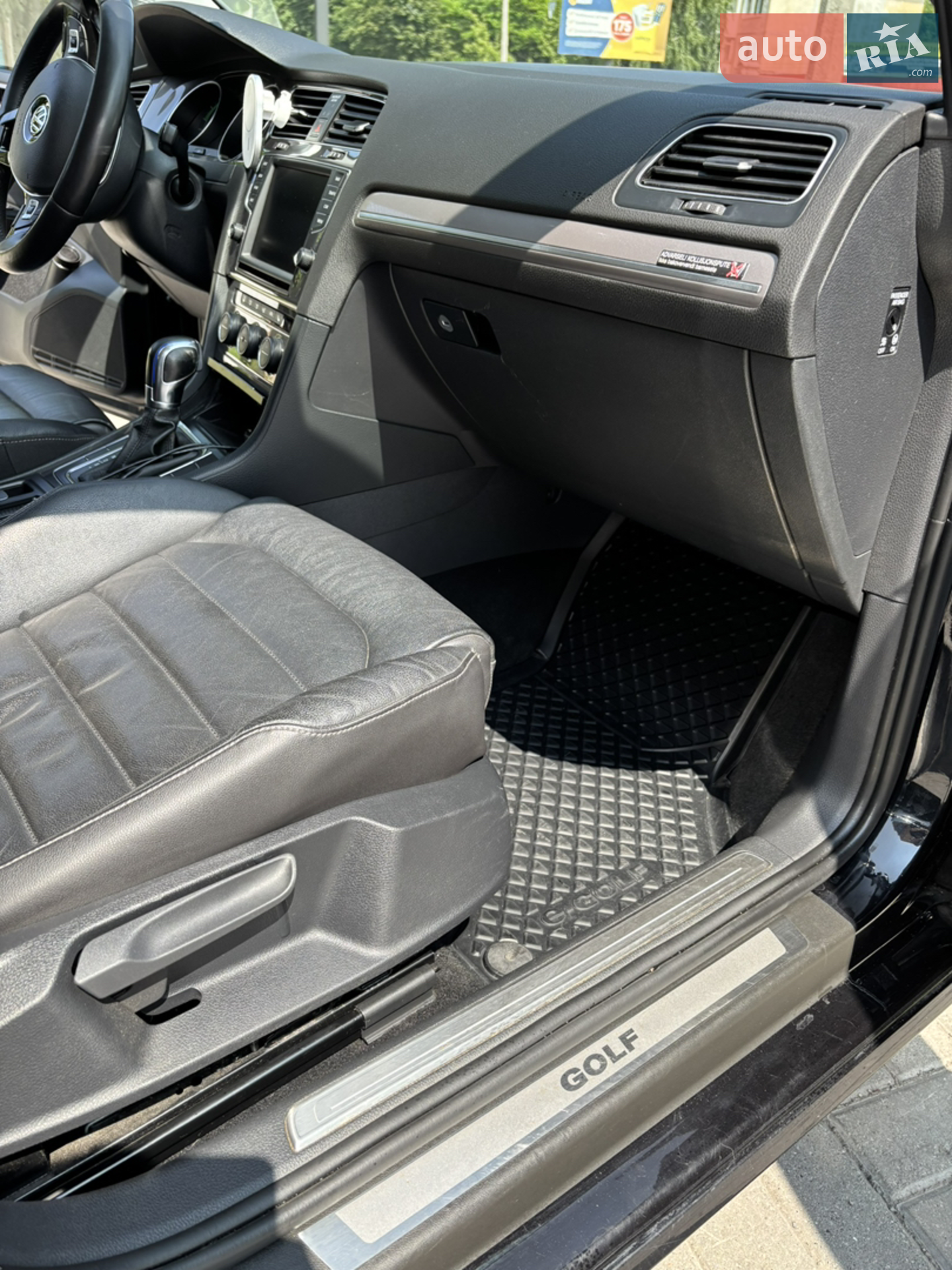 2015 Volkswagen Golf - мініатюра 20