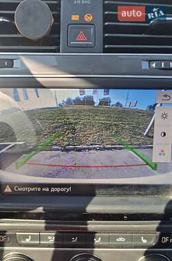 Хетчбек Volkswagen e-Golf 2016 в 