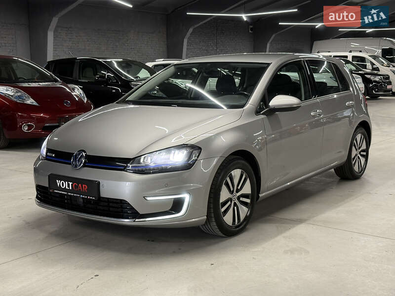 Хэтчбек Volkswagen e-Golf 2015 в Владимире