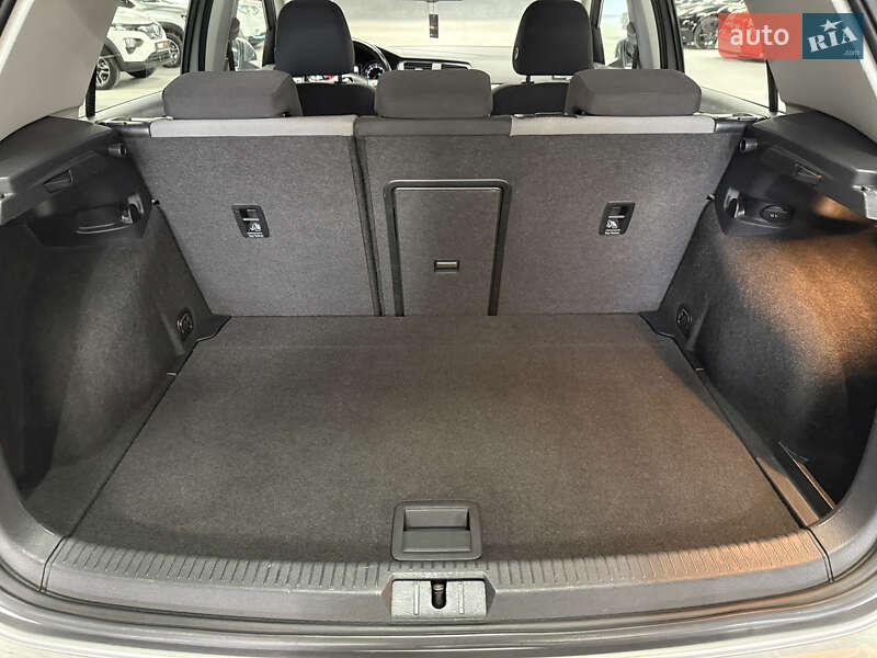 Хэтчбек Volkswagen e-Golf 2015 в Владимире
