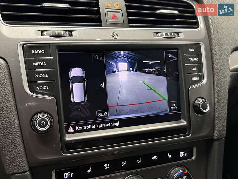 Хэтчбек Volkswagen e-Golf 2015 в Владимире