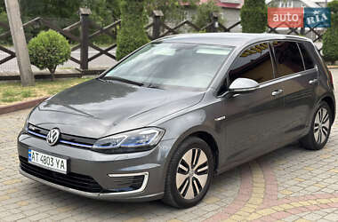 Хэтчбек Volkswagen e-Golf 2018 в Косове
