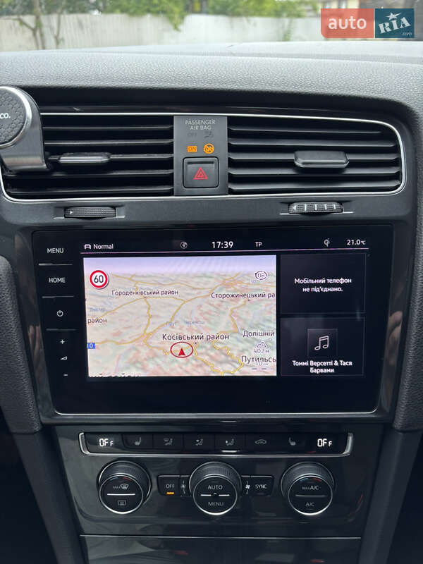 Хэтчбек Volkswagen e-Golf 2018 в Косове