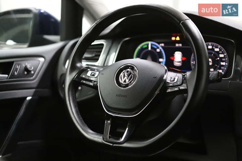 Хетчбек Volkswagen e-Golf 2021 в Дрогобичі