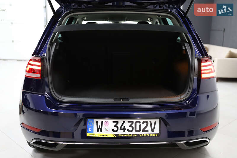 Хетчбек Volkswagen e-Golf 2021 в Дрогобичі