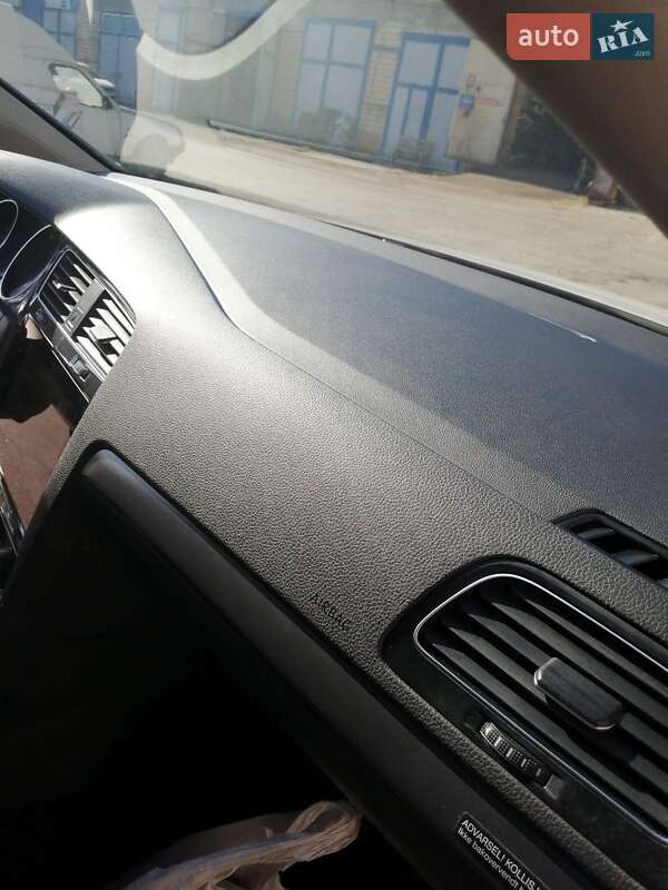 Volkswagen e-Golf 2017