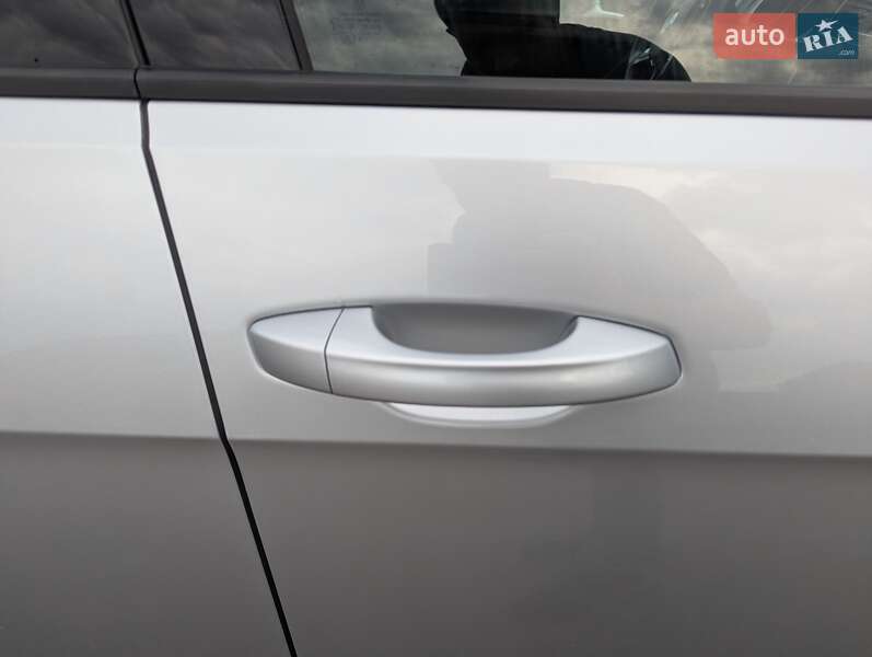 Хетчбек Volkswagen e-Golf 2020 в Вінниці