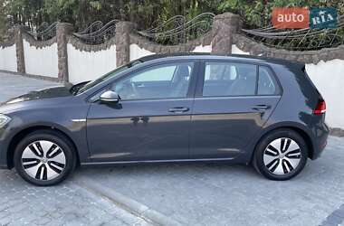 Хэтчбек Volkswagen e-Golf 2019 в 
