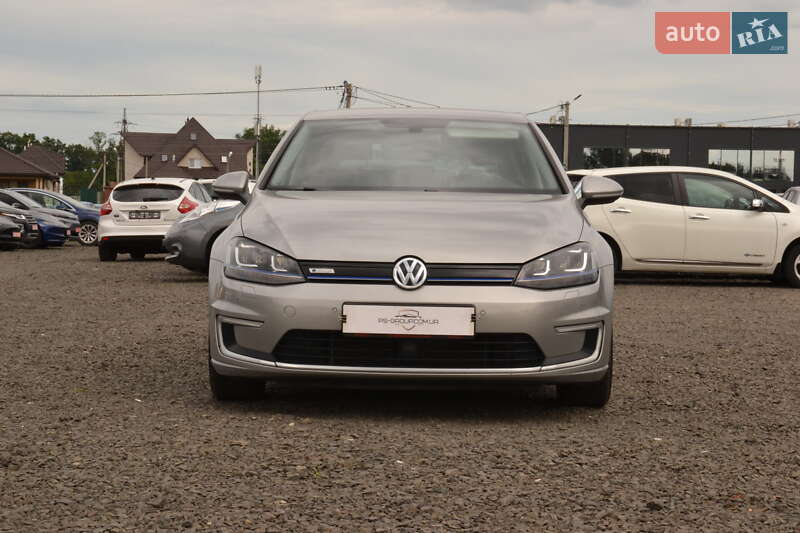 Хэтчбек Volkswagen e-Golf 2016 в Луцке