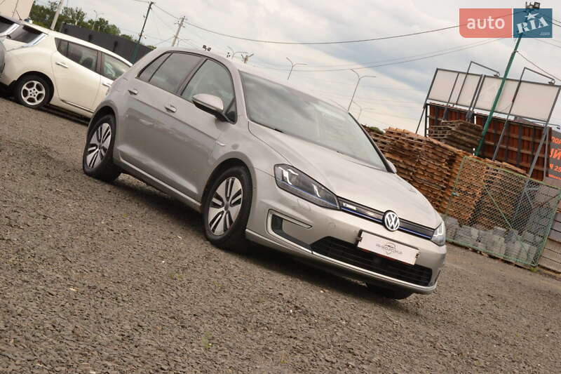 Хэтчбек Volkswagen e-Golf 2016 в Луцке