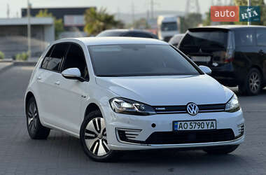 Хэтчбек Volkswagen e-Golf 2018 в Ужгороде