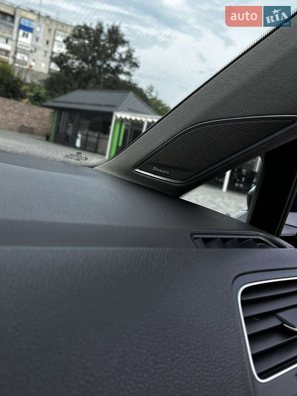 Хетчбек Volkswagen e-Golf 2015 в Кропивницькому