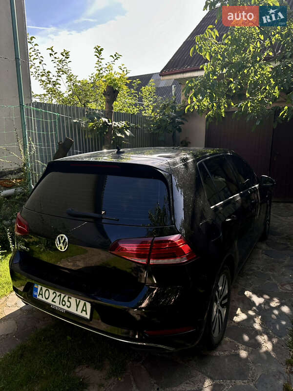 Хэтчбек Volkswagen e-Golf 2020 в Мукачево