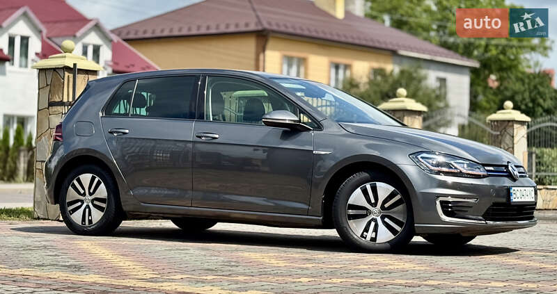Хэтчбек Volkswagen e-Golf 2019 в Самборе