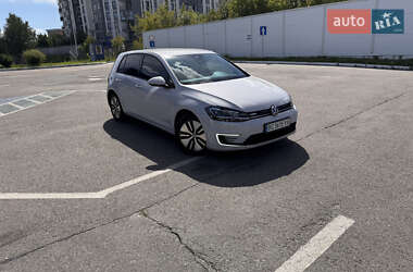 Хетчбек Volkswagen e-Golf 2018 в Львові