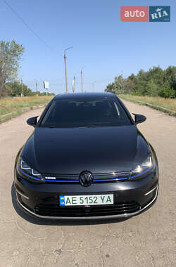 Хэтчбек Volkswagen e-Golf 2016 в Каменском