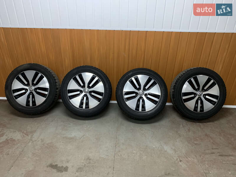 Хэтчбек Volkswagen e-Golf 2016 в Каменском