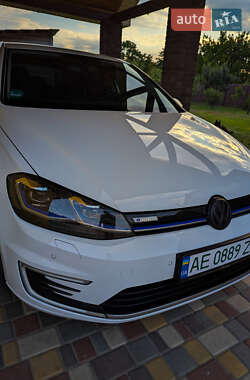 Хэтчбек Volkswagen e-Golf 2020 в Днепре