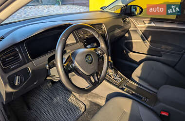Хэтчбек Volkswagen e-Golf 2020 в Днепре