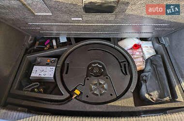Хэтчбек Volkswagen e-Golf 2020 в Днепре