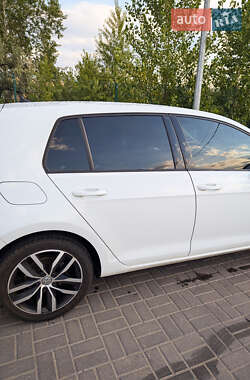 Хэтчбек Volkswagen e-Golf 2020 в Днепре