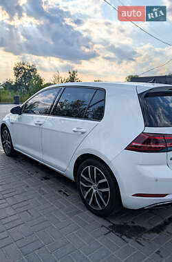 Хэтчбек Volkswagen e-Golf 2020 в Днепре