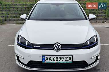 Хетчбек Volkswagen e-Golf 2014 в Києві