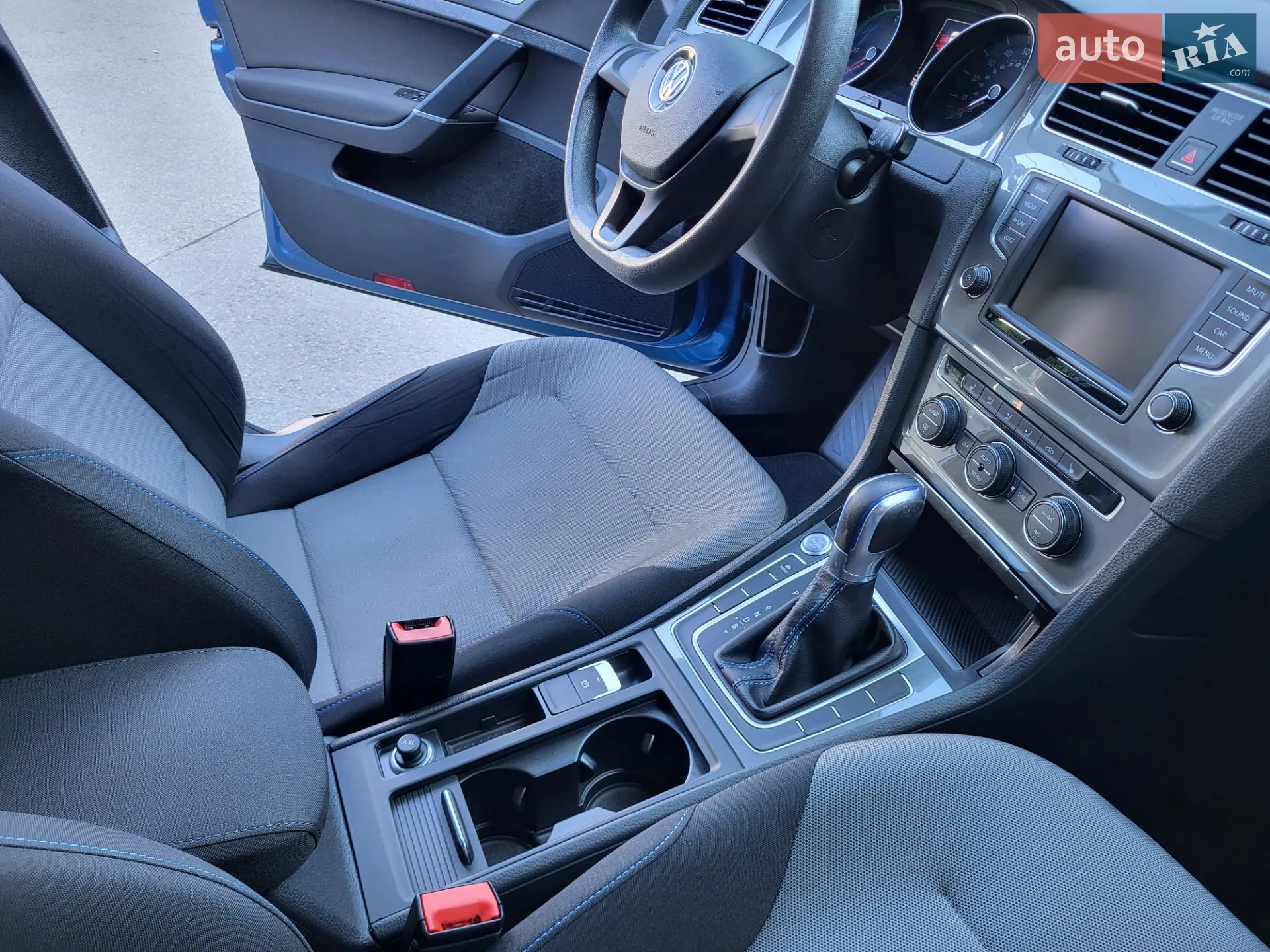 2016 Volkswagen Golf - мініатюра 20