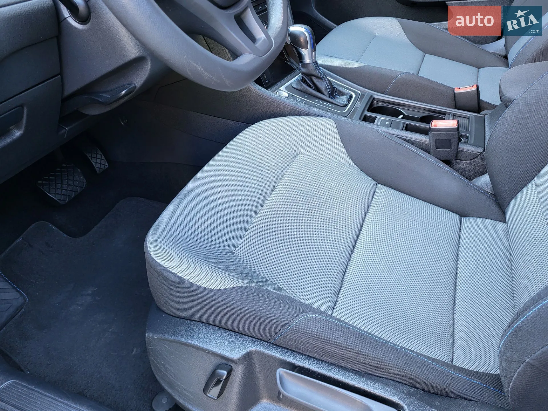 2016 Volkswagen Golf - мініатюра 23