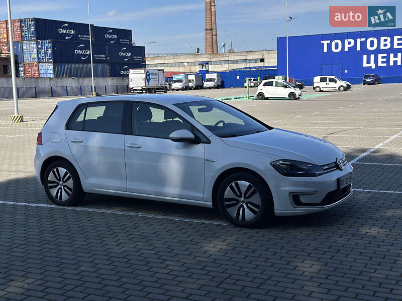 Хетчбек Volkswagen e-Golf 2018 в Тернополі