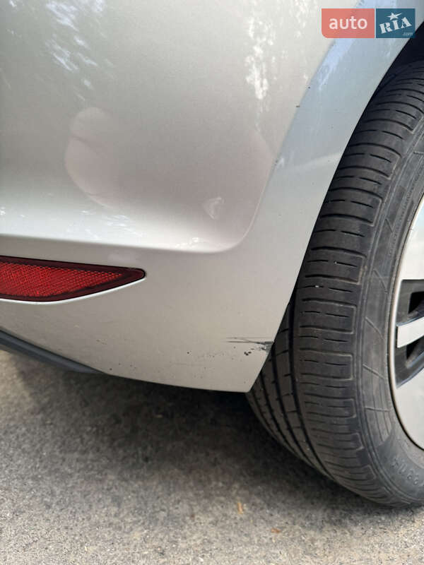 Хетчбек Volkswagen e-Golf 2017 в Харкові