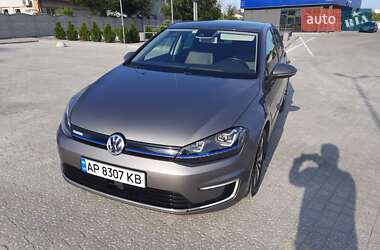 Хетчбек Volkswagen e-Golf 2015 в Запоріжжі